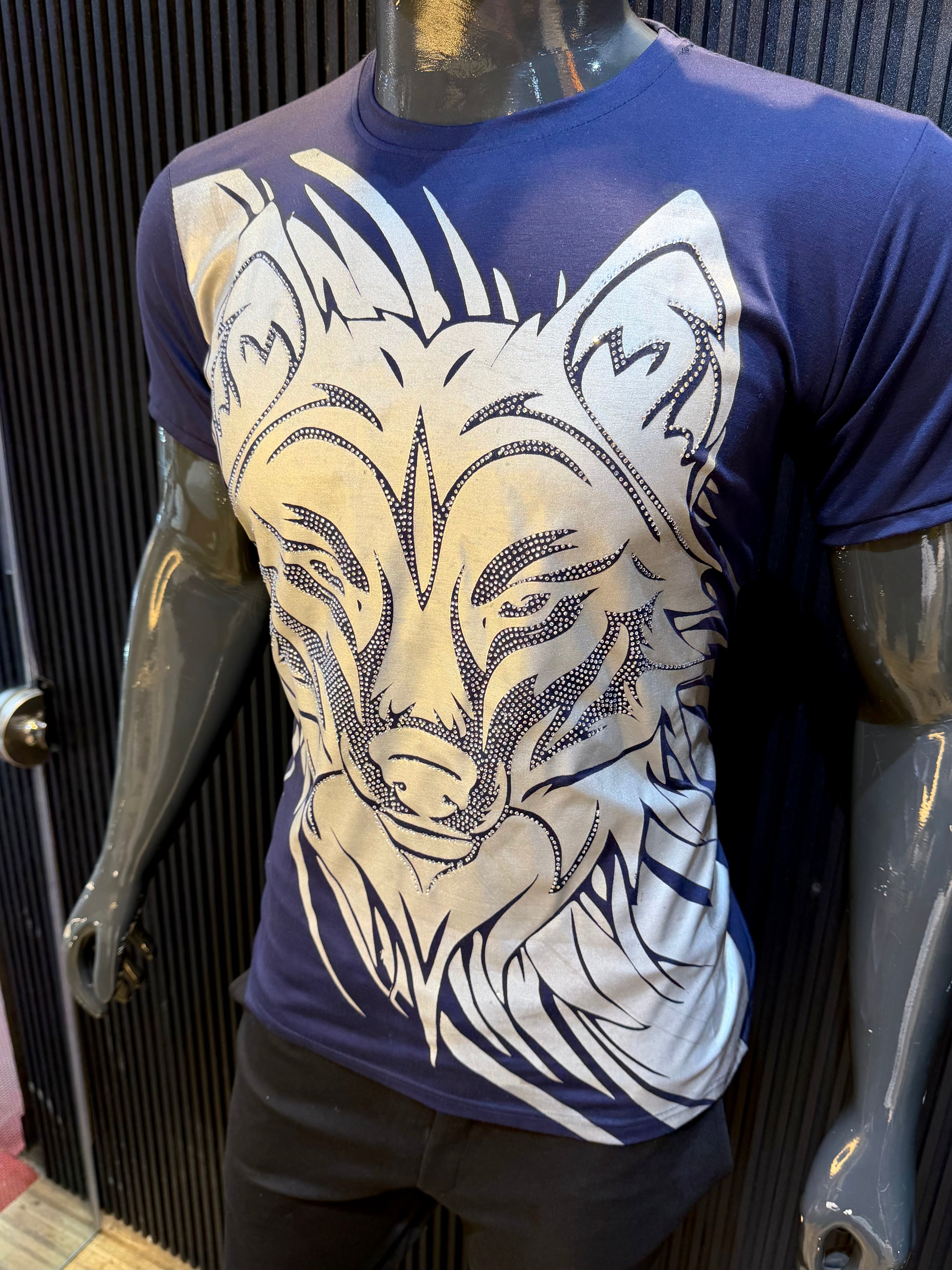 ANGRY WOLF