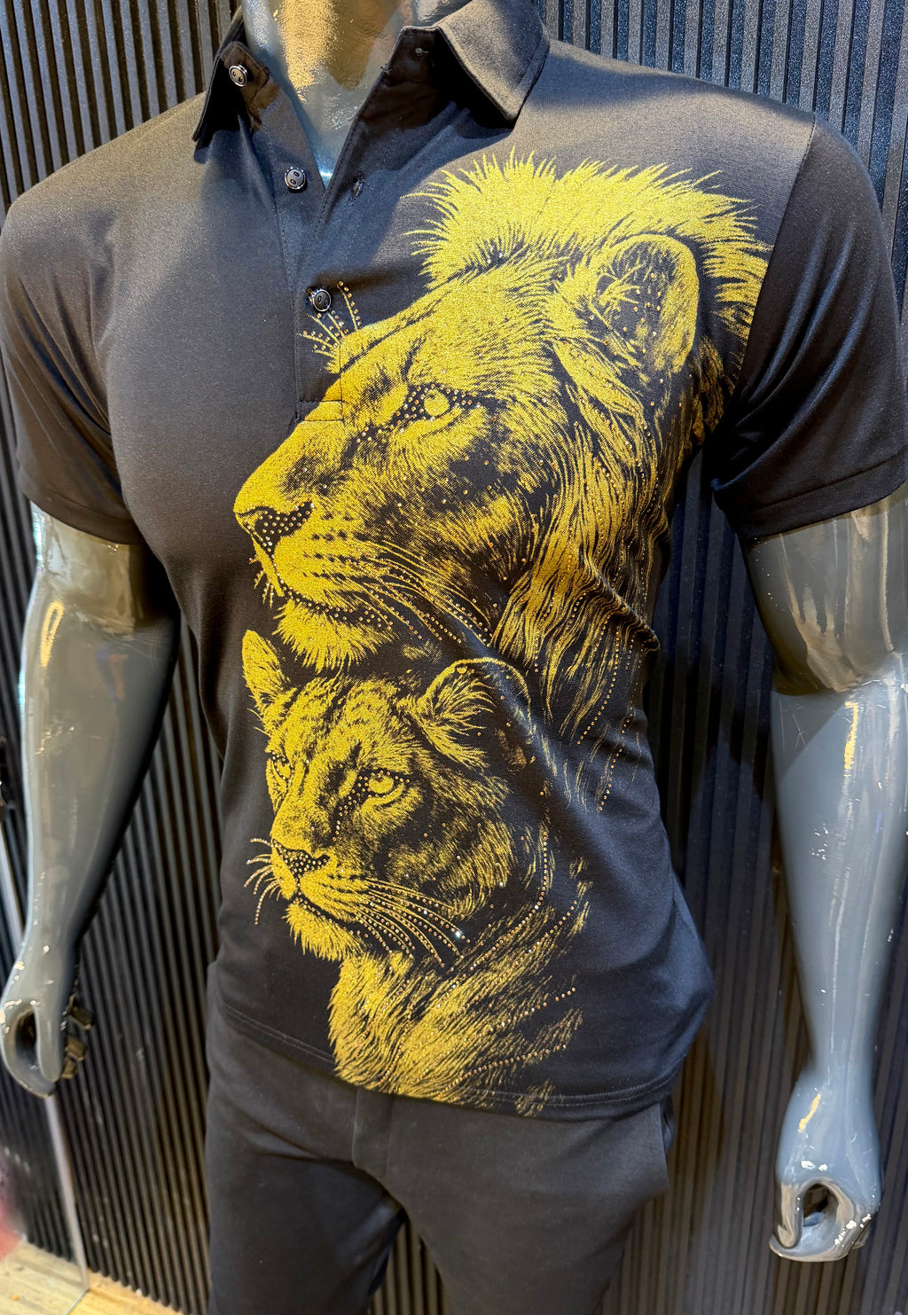 DOUBLE LION