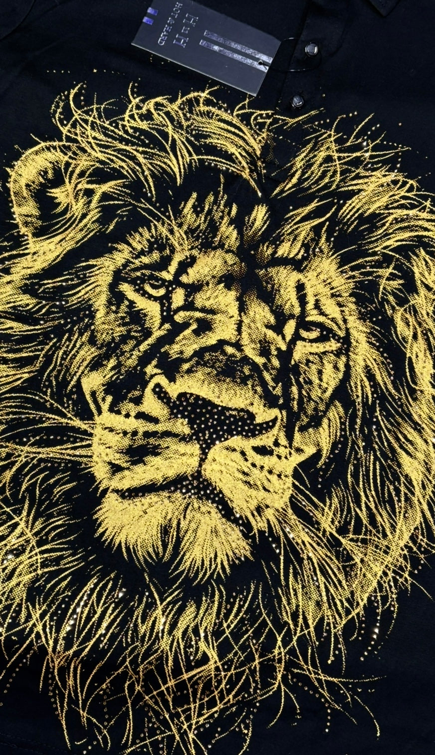 ROARING LION