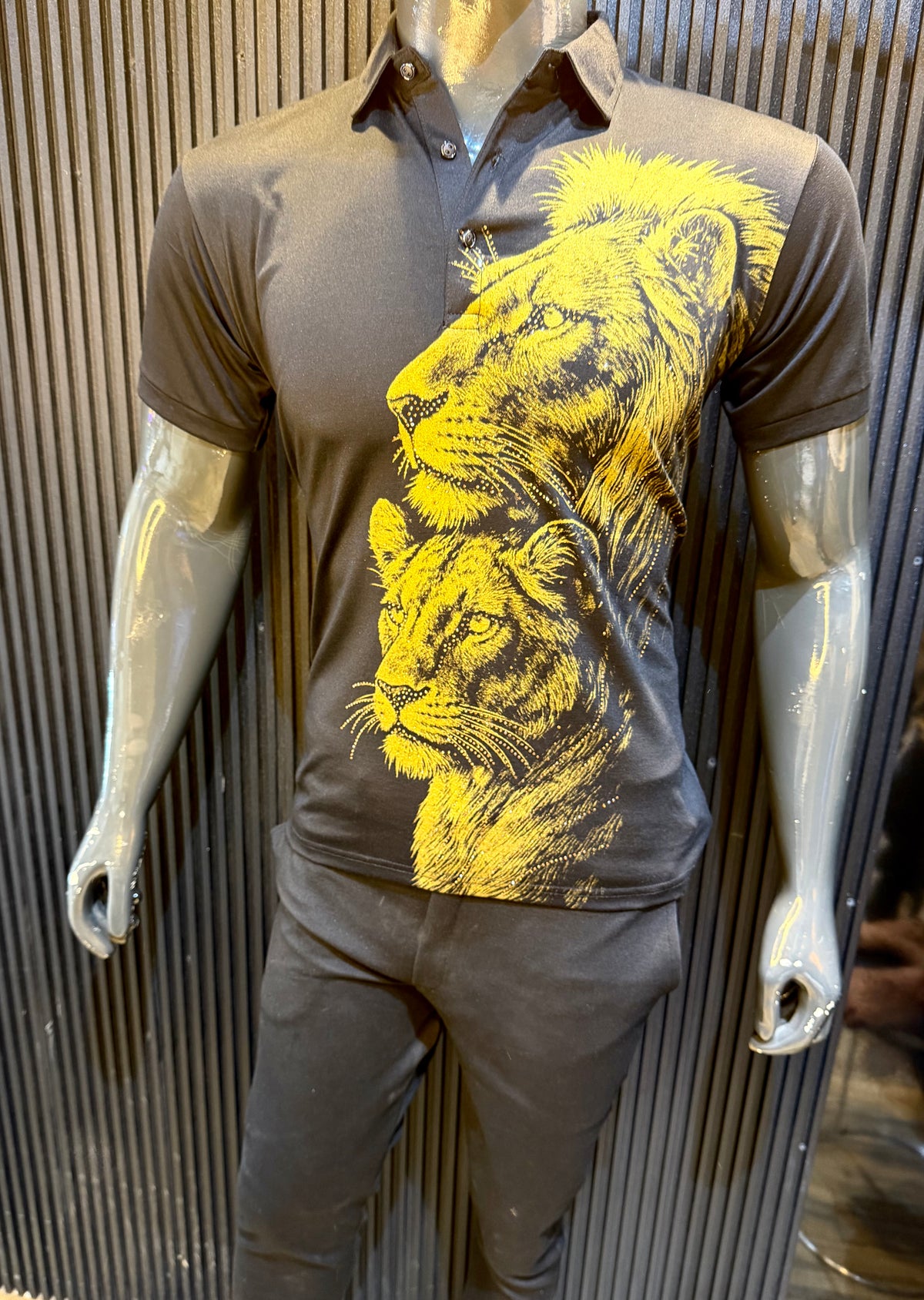 DOUBLE LION