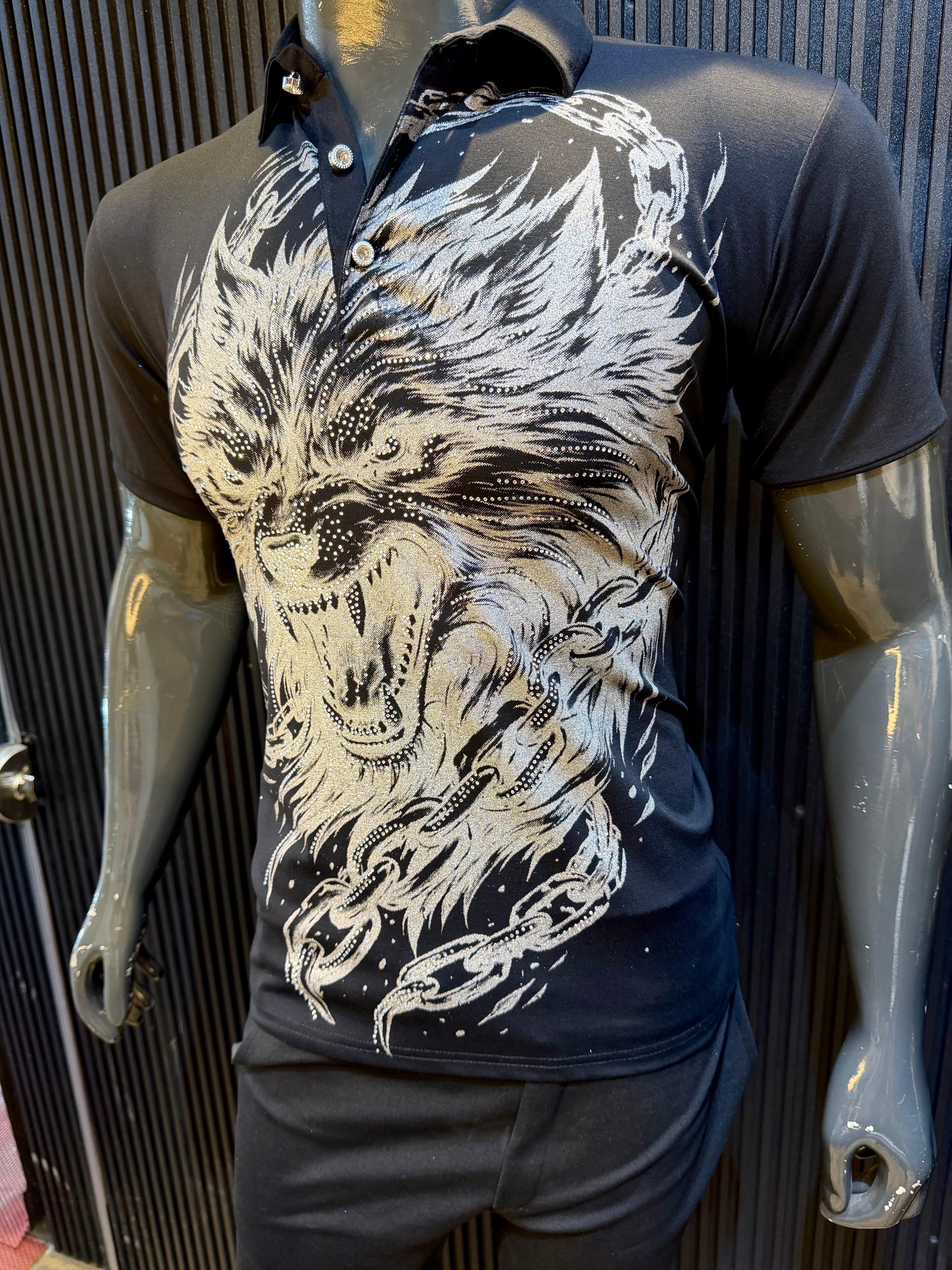 ANGRY WOLF
