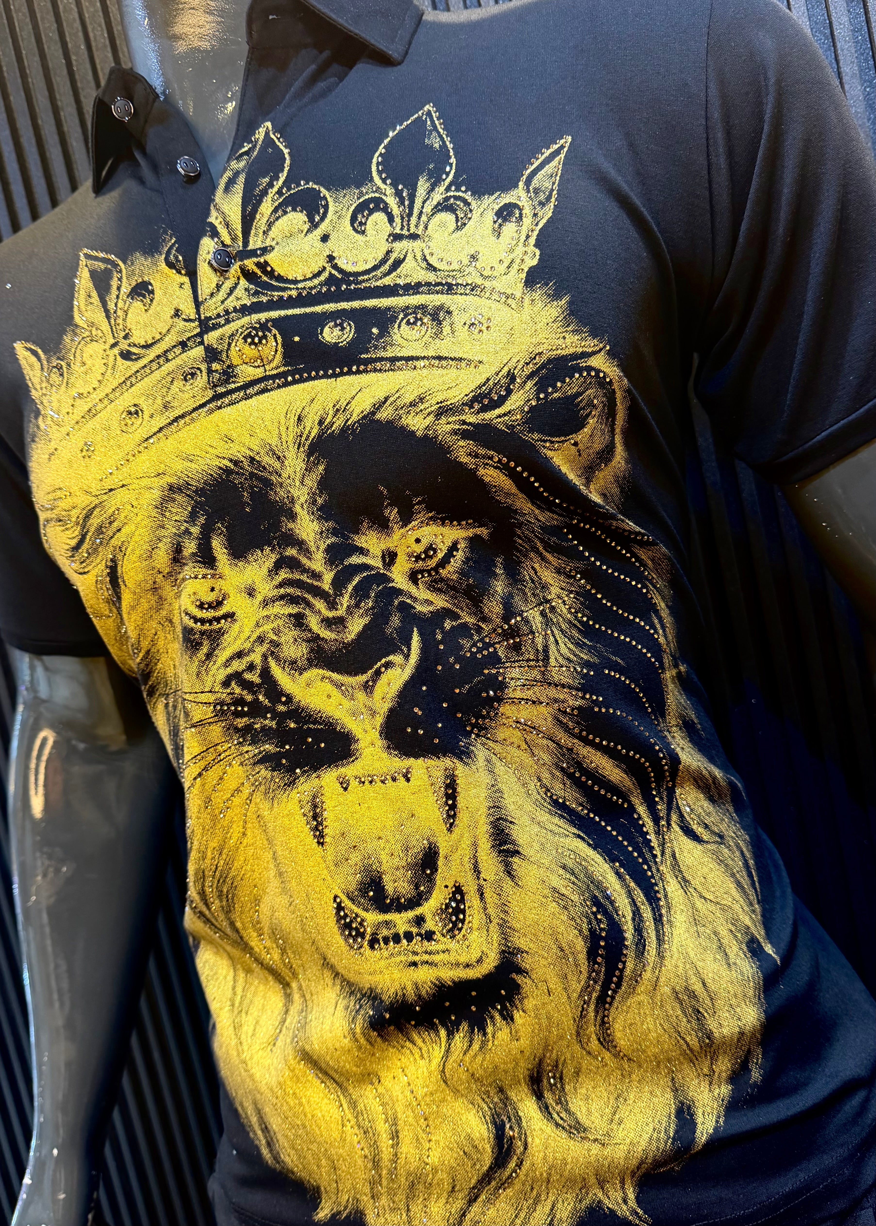 CROWN LION